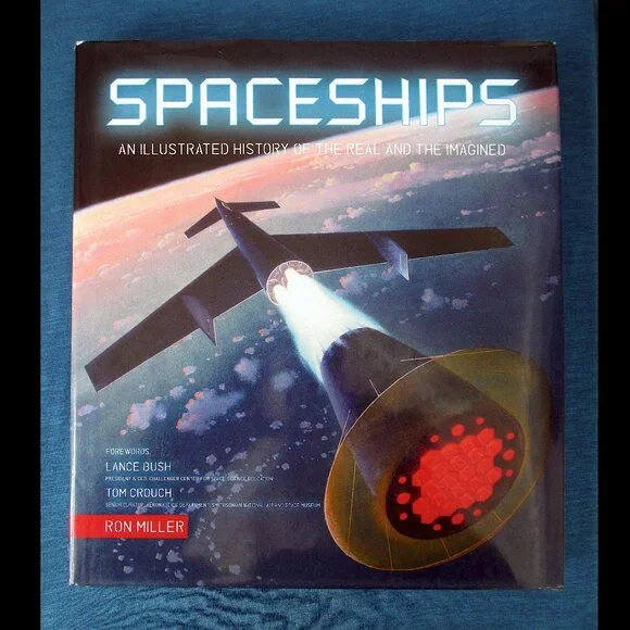 Book - Spaceships: An Illustrated History of the Real & the Imagined, Ron Miller - Picture 1 of 16